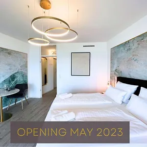 New I Great View I 32 Floor I Boxspringbed And Netflix Augsburg